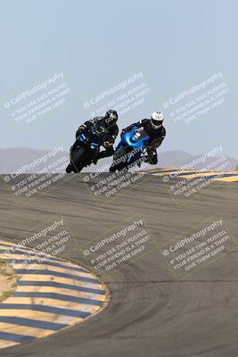 media/Mar-28-2022-Superbike Trackdays (Mon) [[b8603d0f67]]/Open Track Time/Turns 9 and 10/